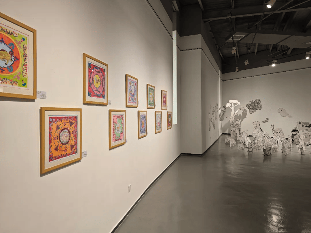 "无所不在——年度成果展"在文轩美术馆开幕