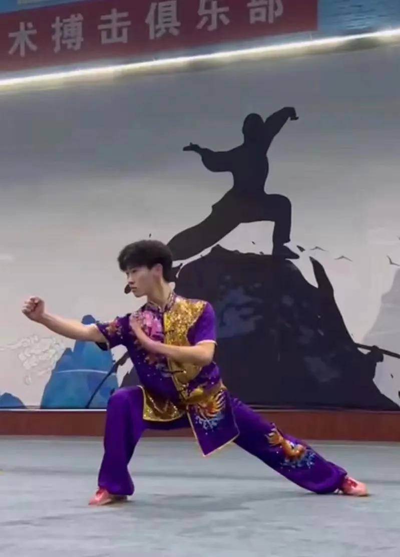 谁认识?_武术_张家豪_郝梓萱