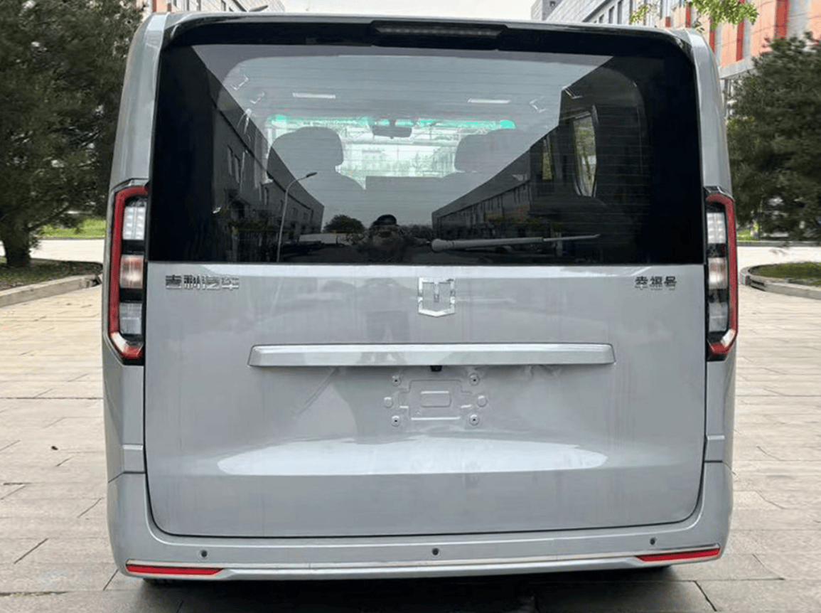 又一纯电MPV即将上市，吉利出品配侧滑门，跑客运很合适？_搜狐汽车_搜狐网