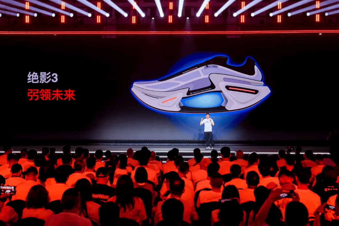 一回头才发现,李宁的科技已经走了这么远