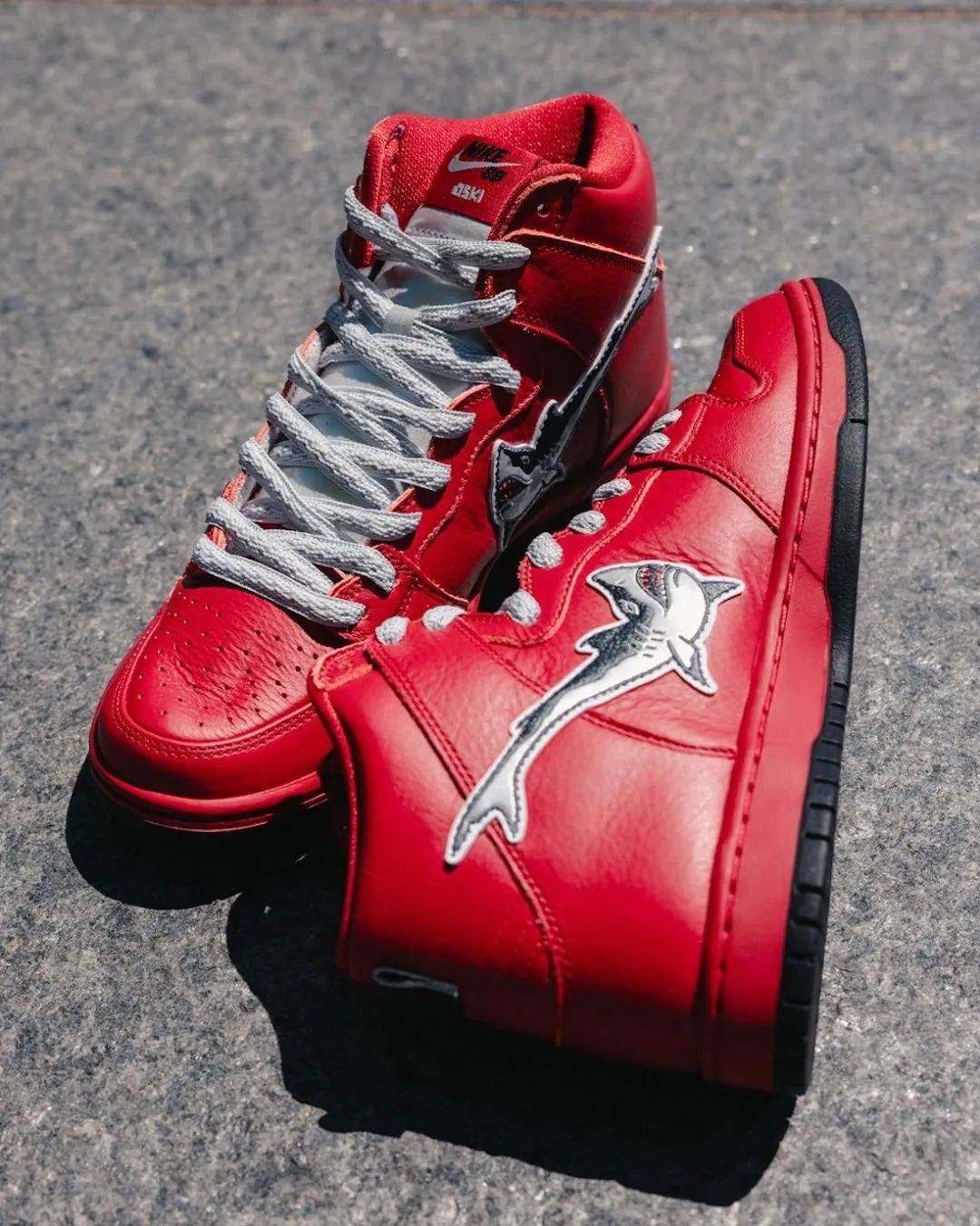 红色"大白鲨"来袭!nike sb x oski正式公布