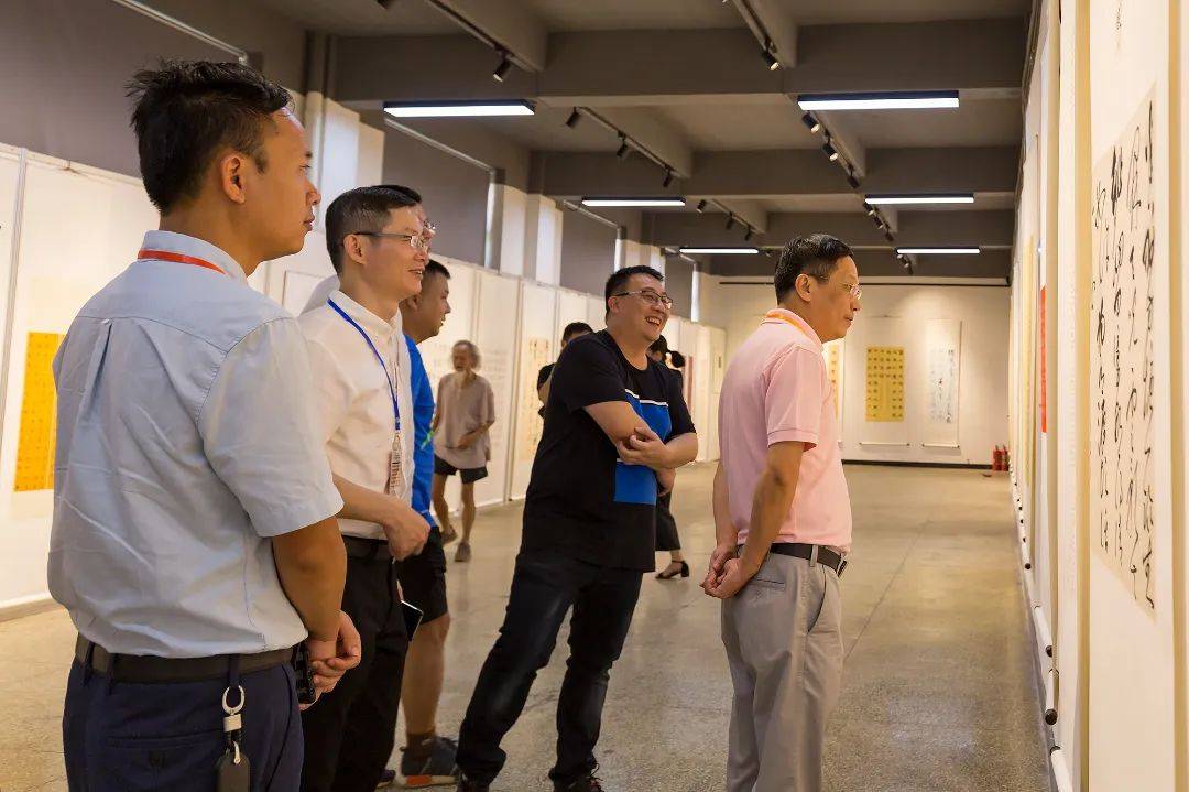 晋江安海欢迎您!