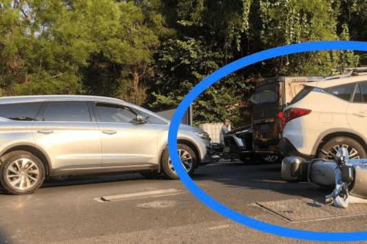 e友讲述人生第一次经历车祸!坐车系安全带很重要!