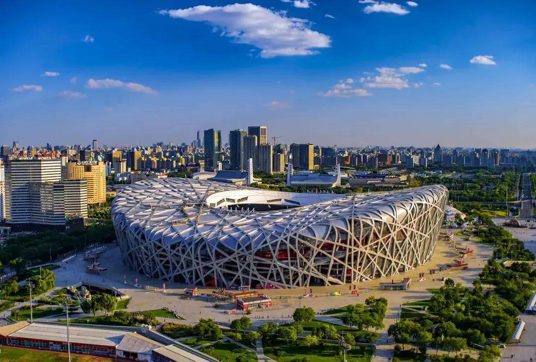 奥运会贵金属类授权商品新品发布会在北京国家体育场金色大厅隆重举行