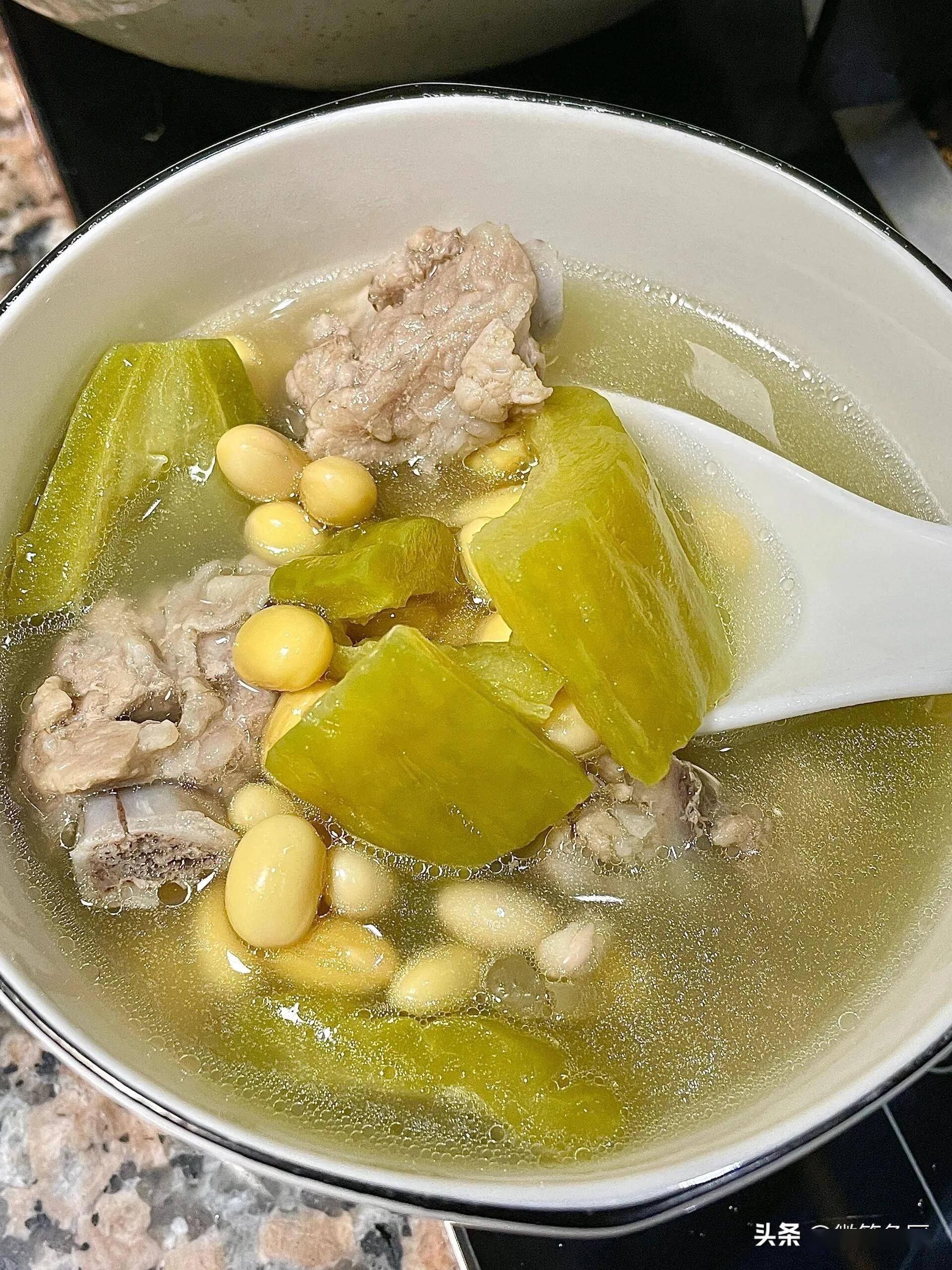 2,西洋参猪心汤!