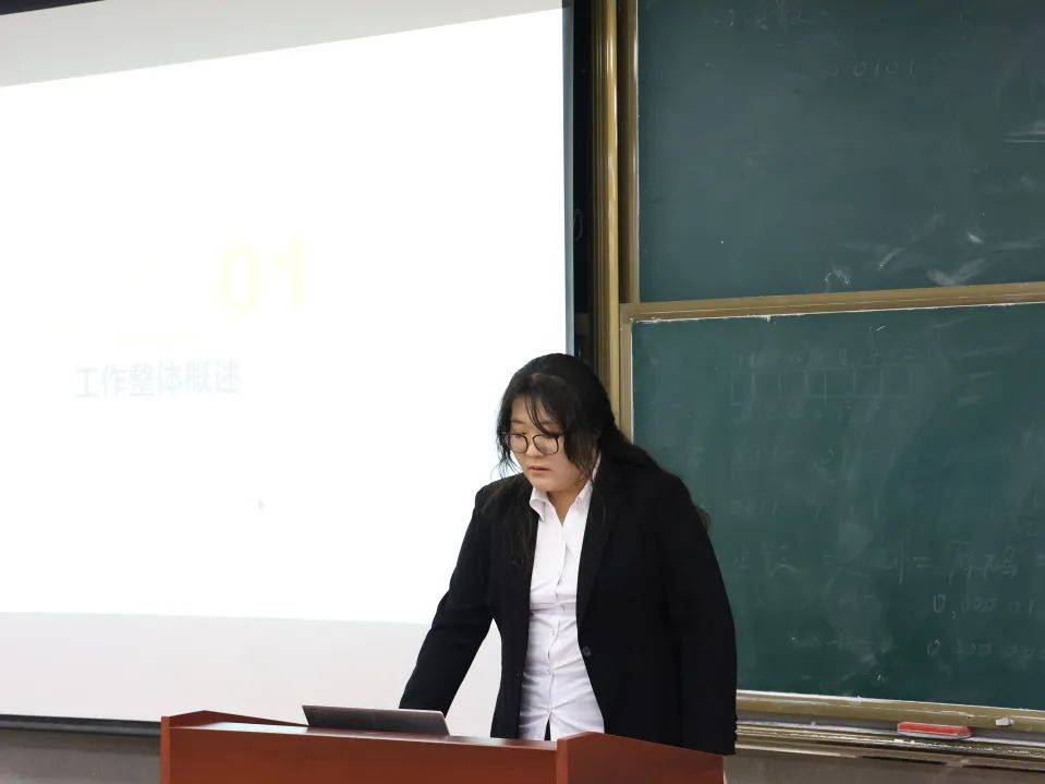 信息与控制学院大学生新媒体运营中心召开67第八届