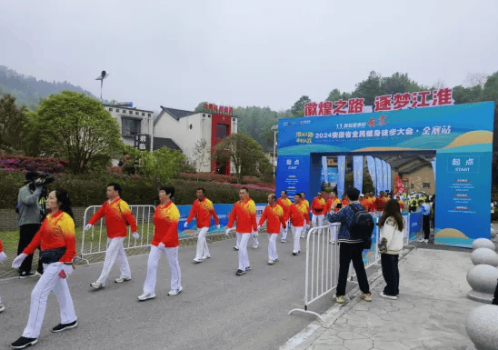 之乡安徽金寨花石乡"红绿结合"打造乡村旅游新高地_发展_红色_大湾村