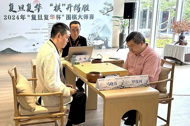 师徒大战弟子落败 奉贤围棋大师赛马晓春夺冠