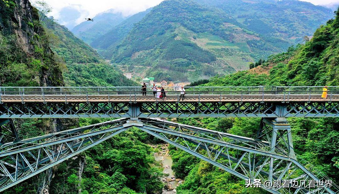 行走在百年滇越铁路"人字桥"上,追寻历史的足迹