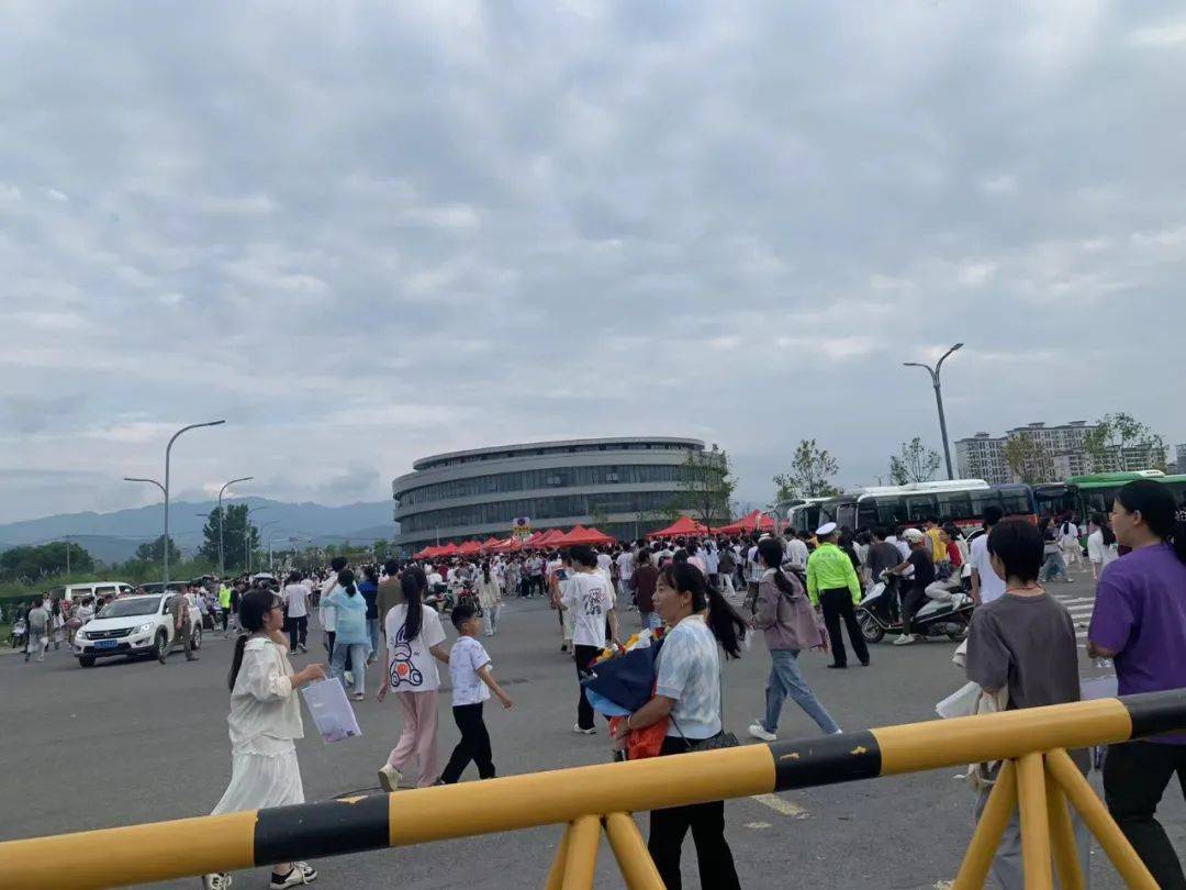 现场直击永新高考第二天!