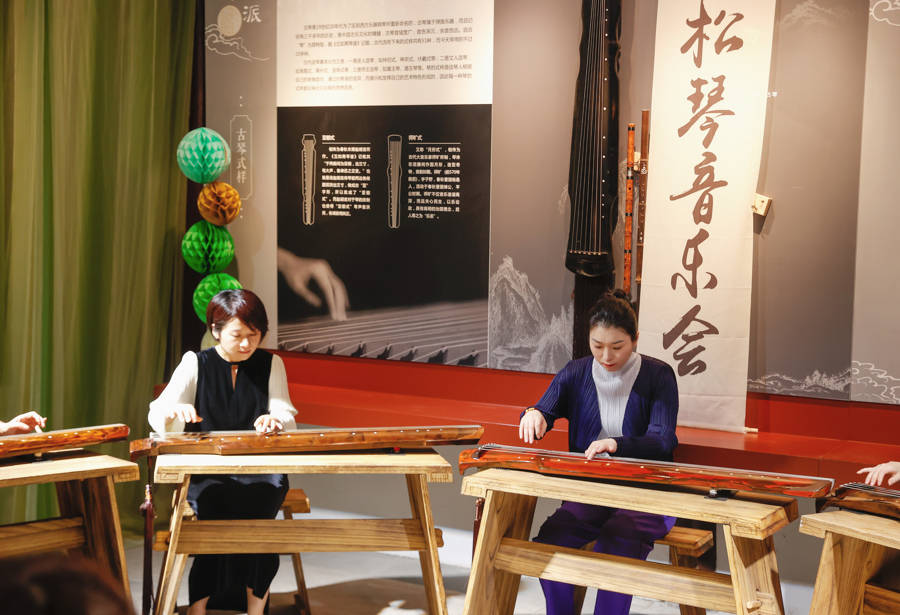 百年古宅素园里上演非遗表演,松江琴派又有新发展