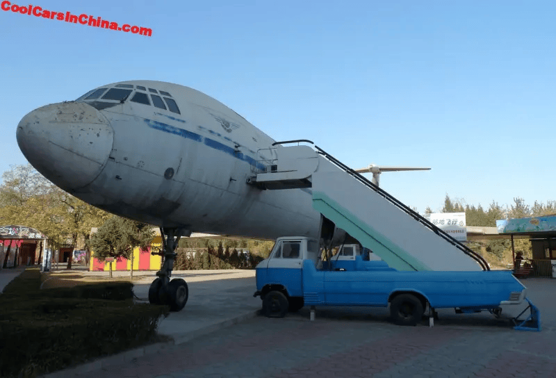 【收藏】机场登机车,也能如此疯狂?