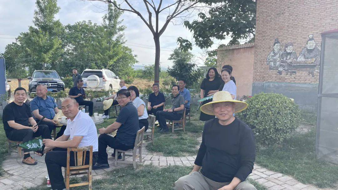 焦飞|贺新郎——读兄长杨少林《遗落的时光》有赠