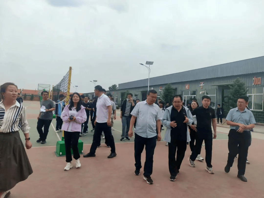 赤峰市教育科学研究中心职业教育发展研究室承办,宁城县职业中