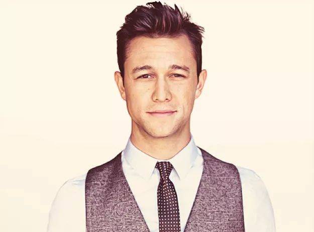 霉霉,甜茶,黄老板.欧美明星的中文外号怎么来的?太匪夷所思了!