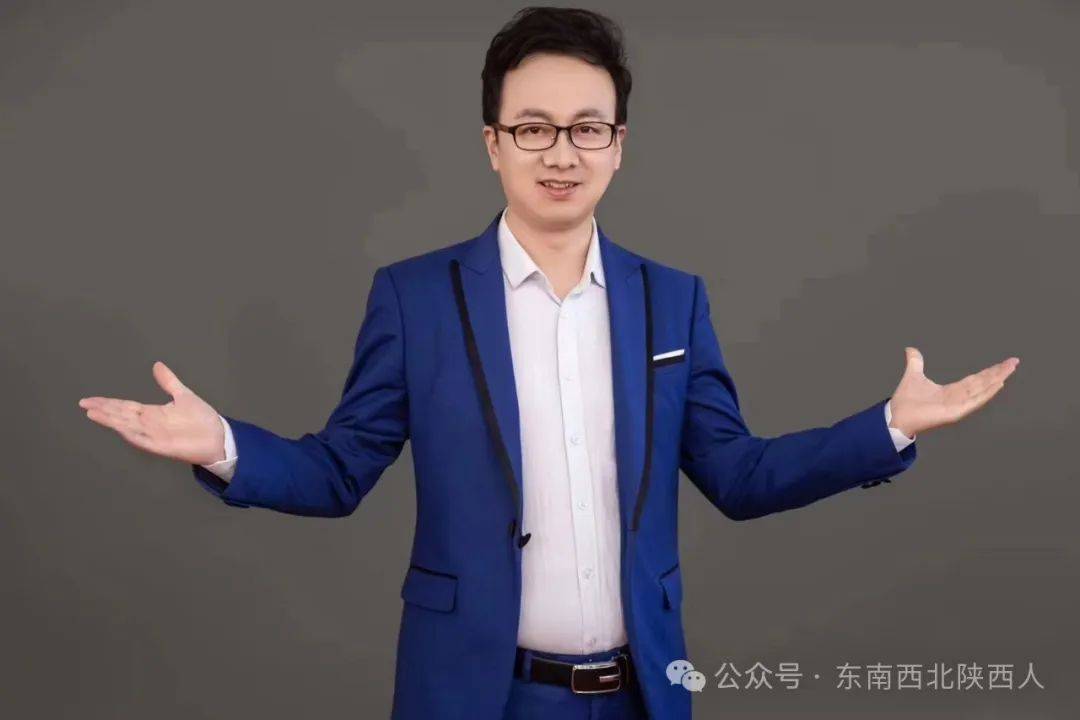 刘小刚个人简介2022年参加了山西卫视《歌从黄河来》2022被国家艺术