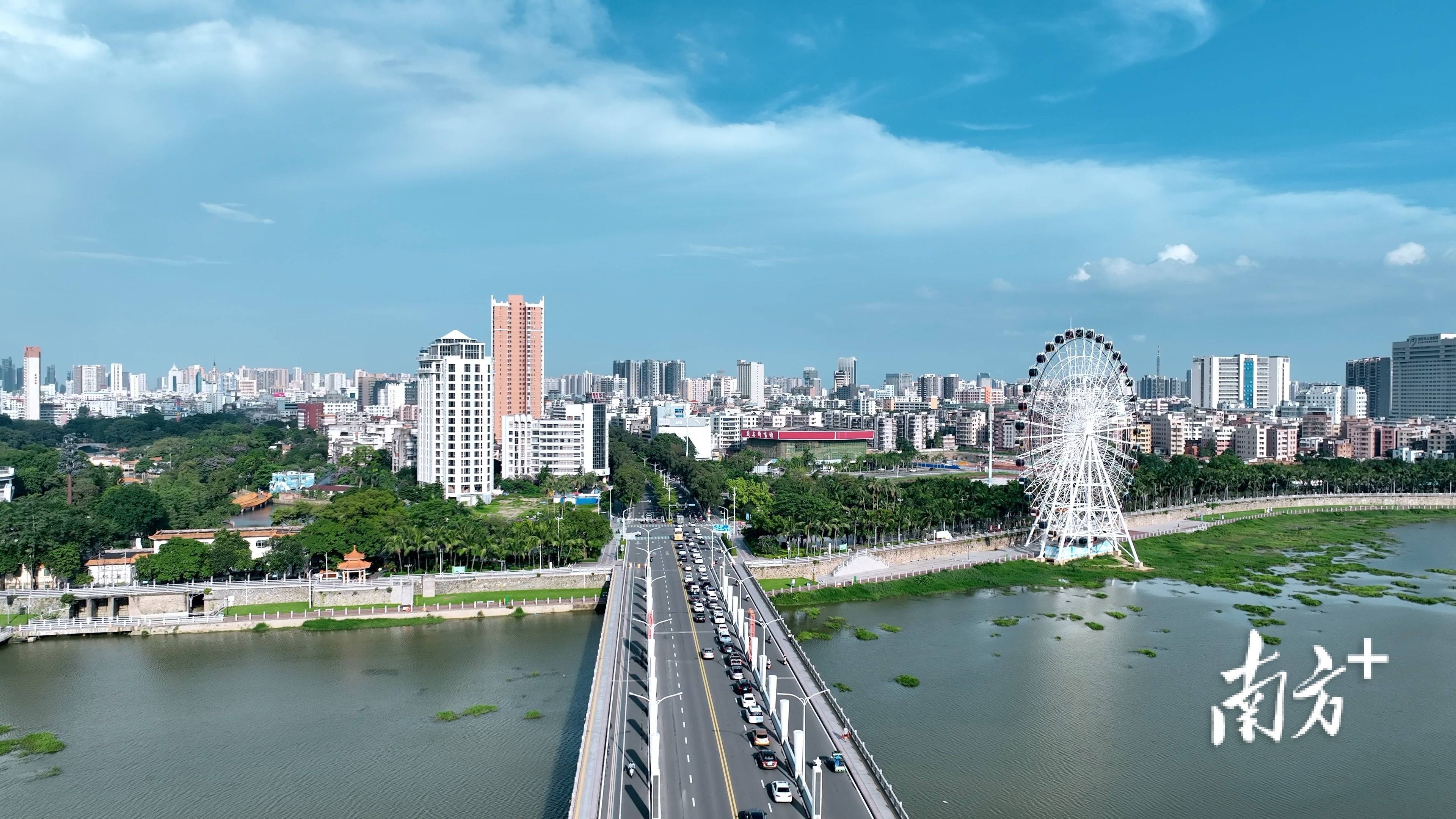 新华社:新澳门一肖一码一中一特-城市：中建五局三公司市政城市公司开展档案宣传月参观活动  第5张