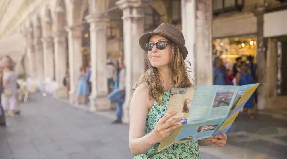 老外博主狂推中国旅游,我们能接住泼天富贵吗?