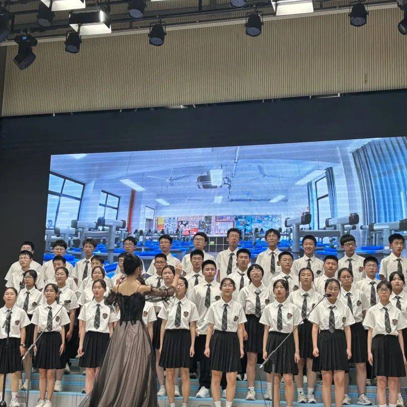 艺术教育试验区76丨城南初中:我为班歌 唱响未来_梦想_向阳_骄傲