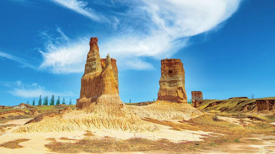 土林风貌_温文_张成林_李琳