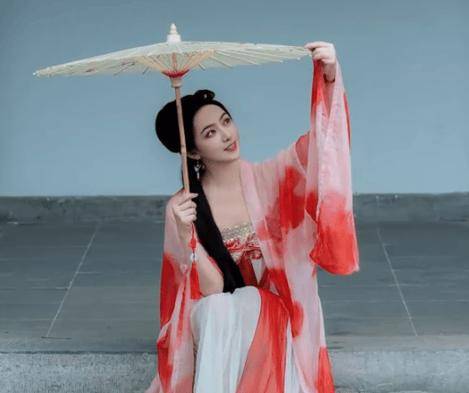 特种兵之火凤凰:八位丰满女主令人眼花缭乱,各个身怀绝技