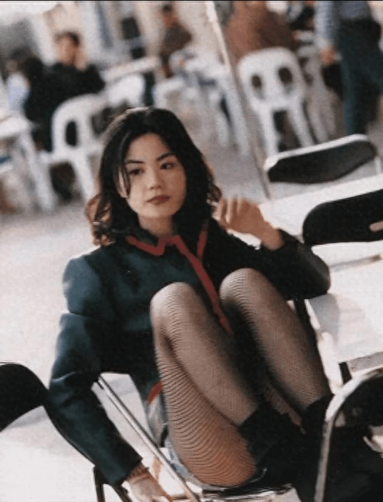 王菲"愚妇西藏取经",回看她和谢霆锋结局,不愧是大师_李亚鹏_栾树