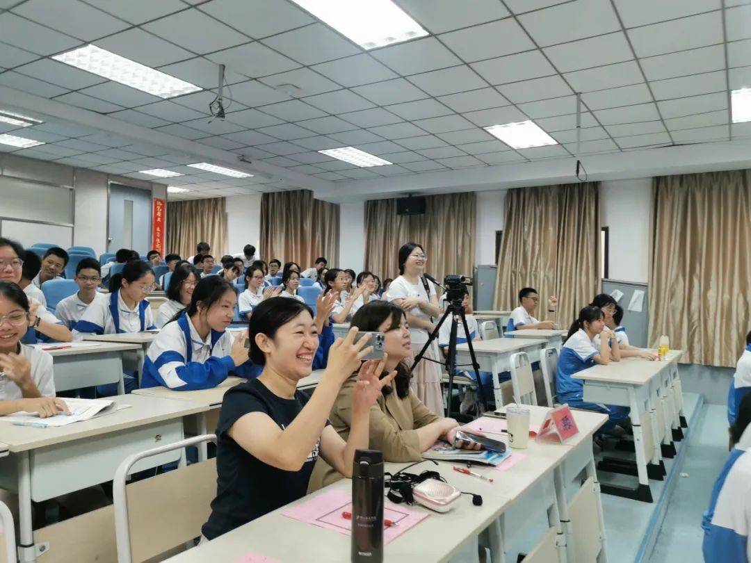 明辩青春,思辨未来 | 佛山市华英学校第一届非说不可辩论赛