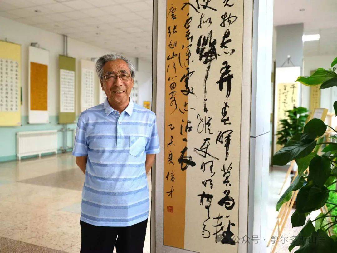 甫澜涛人物随笔/演员侯雨_人家_木料_院子