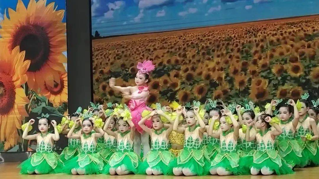 [揭西广电14:00直播]上砂第一中学,华南学校送展节