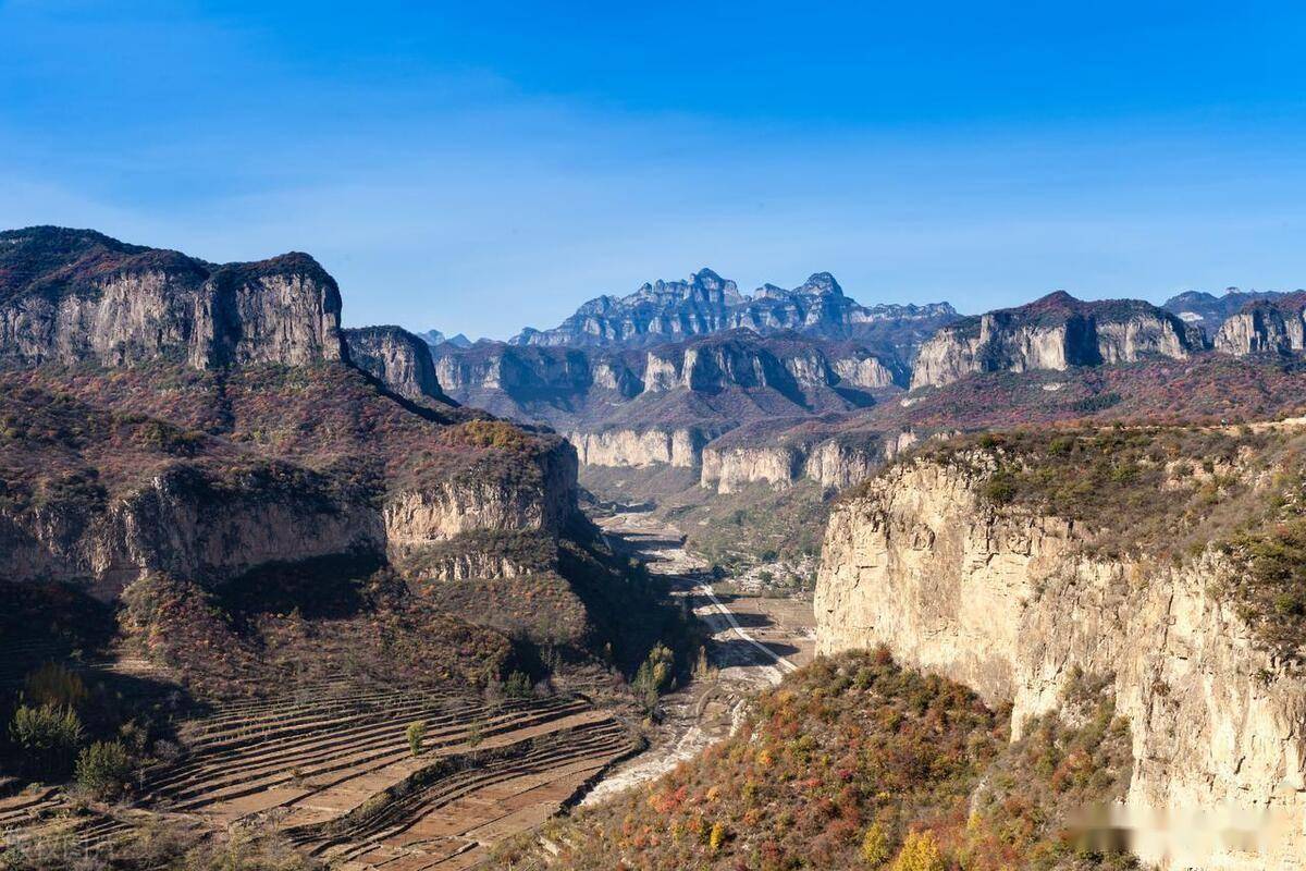 太行山通天峡和八泉峡哪个景区好