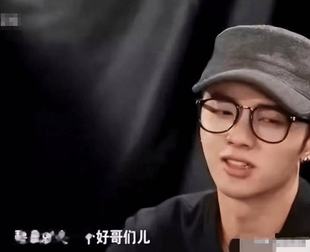 曾为华晨宇生下一女,今又澄清与王琳凯绯闻,她给娱乐圈上了一课