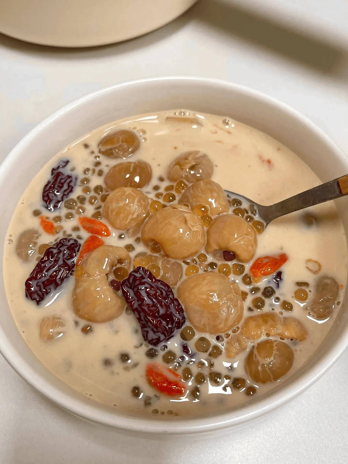 3,桂圆西米露!2,桂圆红豆粥!