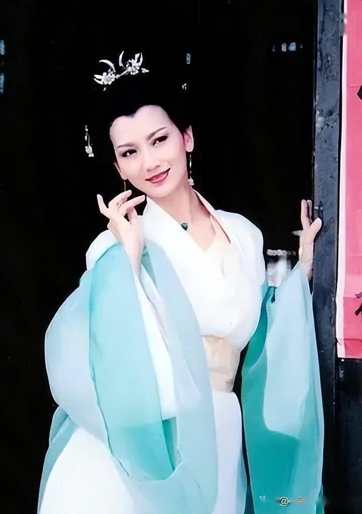 回忆:《新白娘子传奇》罕见幕后花絮照
