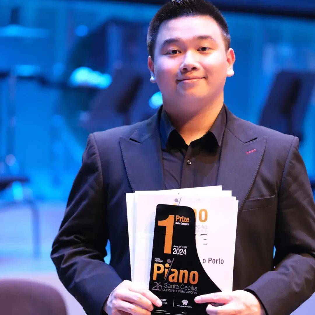 【快讯】李哲翔获第26届santa cecilia国际钢琴比赛第一名
