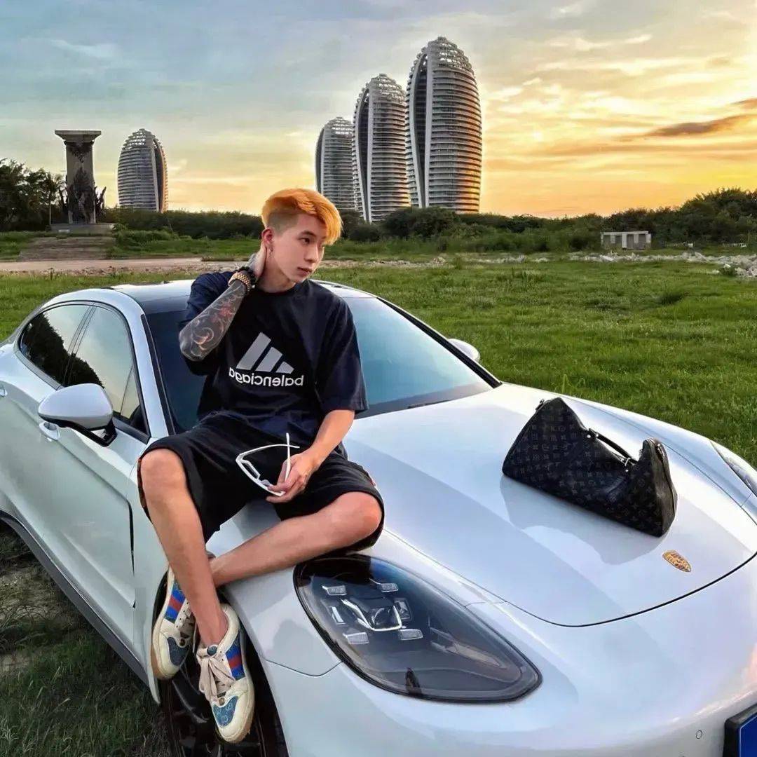 头像 l 换个喜欢的头像(0861656108)