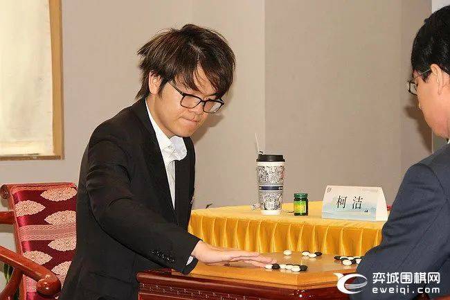 应氏杯谢科卷土重来再进决赛 柯洁一力辽战成1比1(附现场视频及谢科