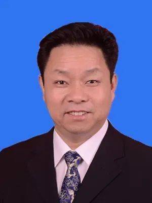 徐鹏:党组成员,副局长现任陕西省体育局党组成员,副局长.