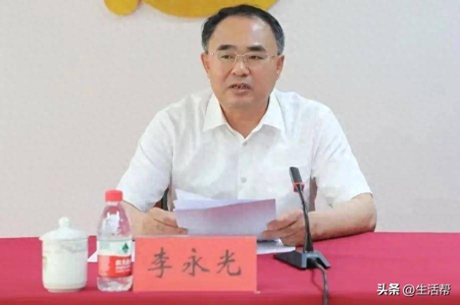 前担任潍坊峡山生态经济开发区党工委书记,管委会主任一职的是张龙江