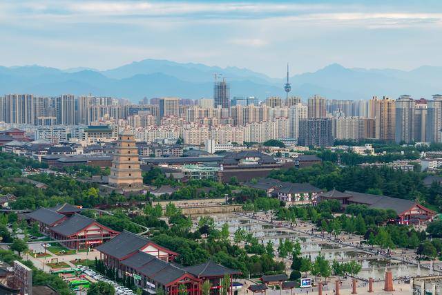 咸阳是西安吗?咸阳≠西安!两城风采各异,别再搞混了,速来揭秘_旅游_城