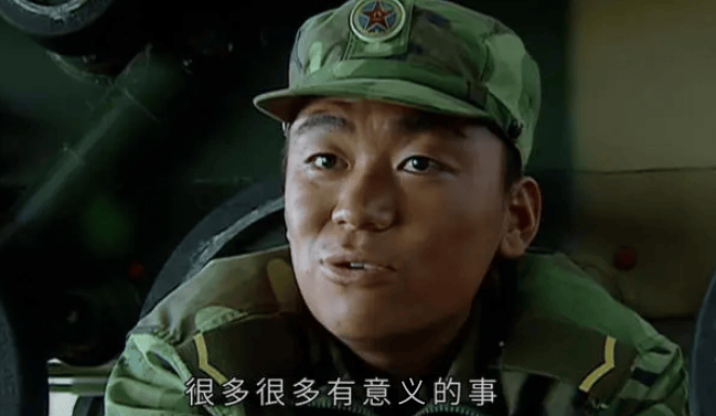 【重温经典】电视剧《士兵突击》开播丨"一代兵王"成长之路_许三多