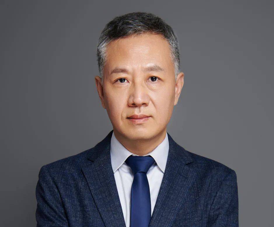 中伦律师事务所担任本次发行上市独家保荐人建银国际的中国法律顾问