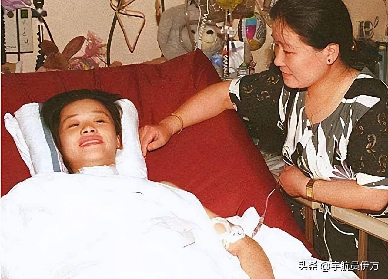 然而,她的这一举动引起了人们的不满,当年桑兰在美国受伤的时候,她被