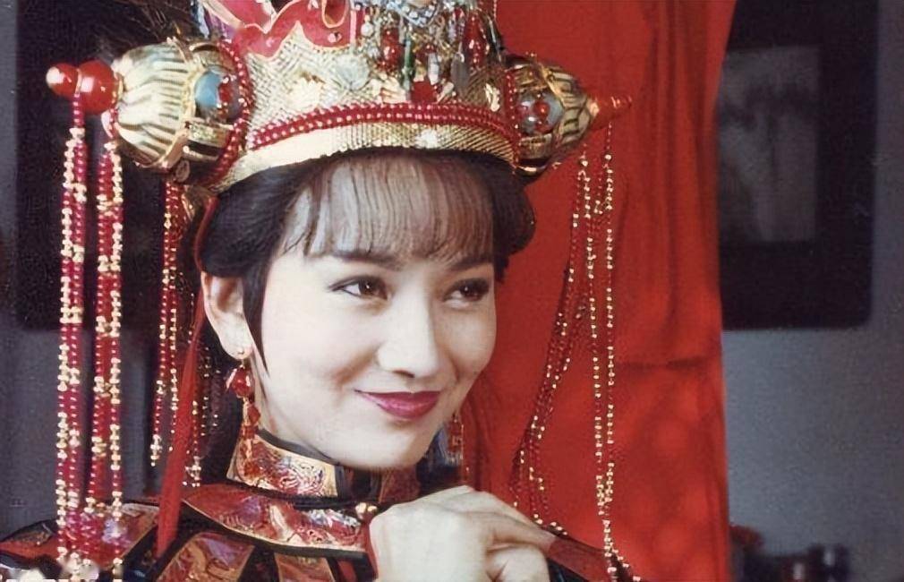 《京华烟云》,《芙蓉镇》,《戏说乾隆》