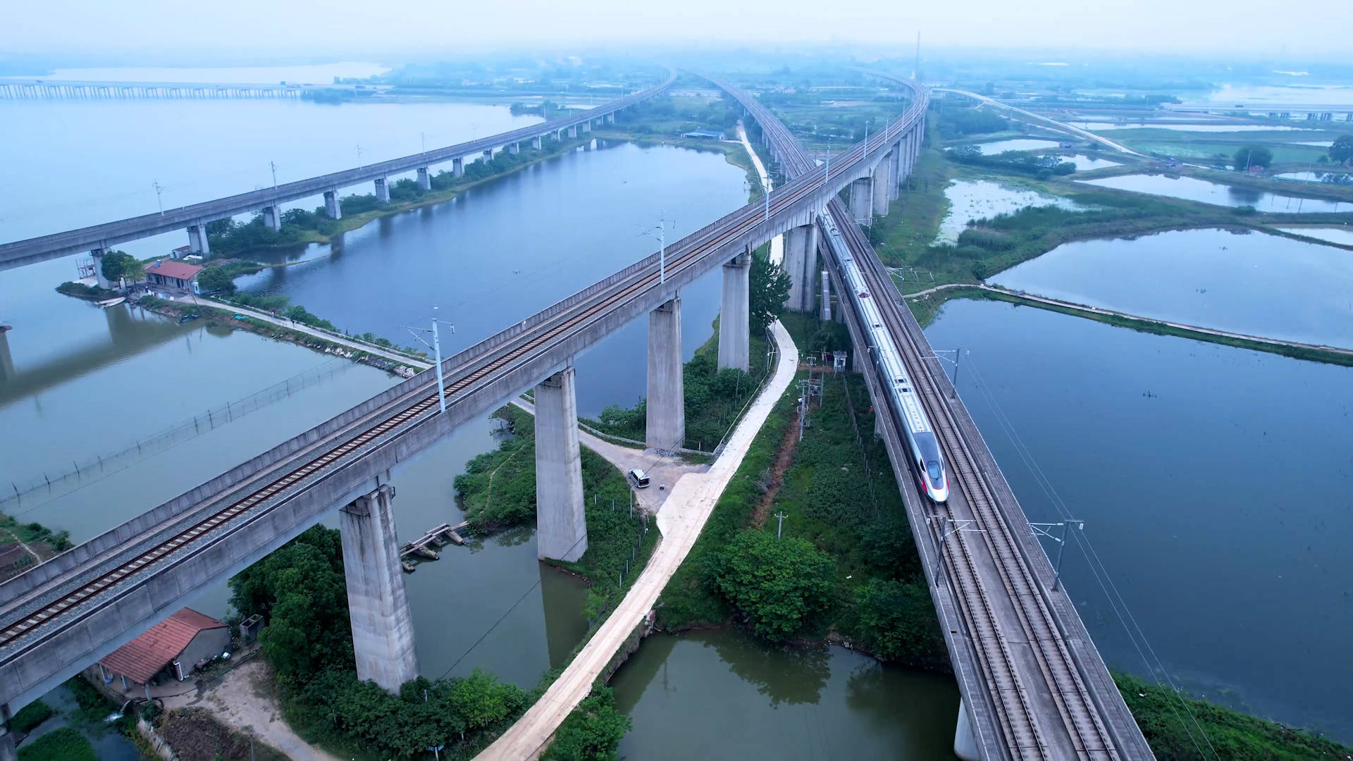 武梅城际铁路图片