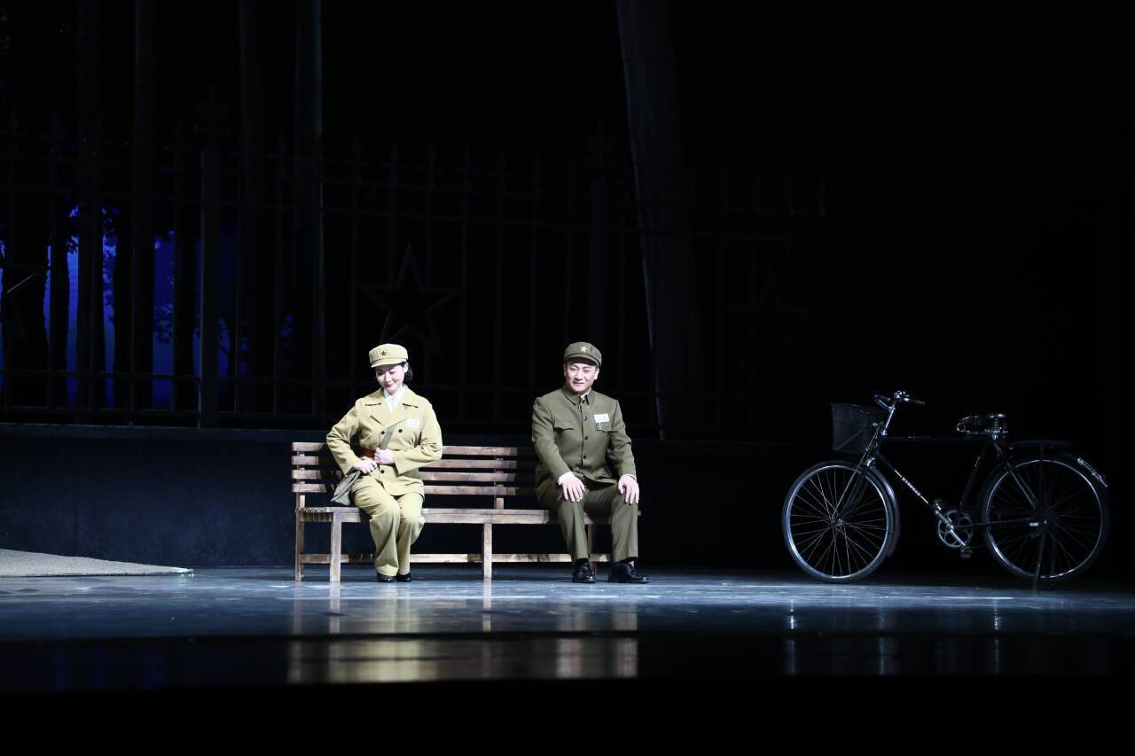 《老阿姨》南昌首演 再现龚全珍"如荷"人生_京剧_江西_演出