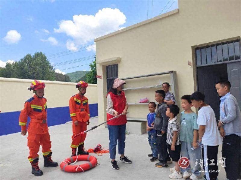 快手短视频：2023澳门精准正版资料大全今晚的-党纪学习教育 | 加强纪律建设是全面从严治党的治本之策