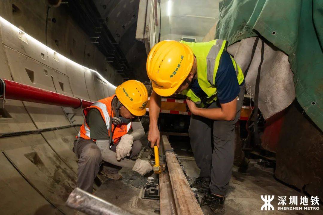 11号线二期工程全线轨通!_施工_深圳_地铁