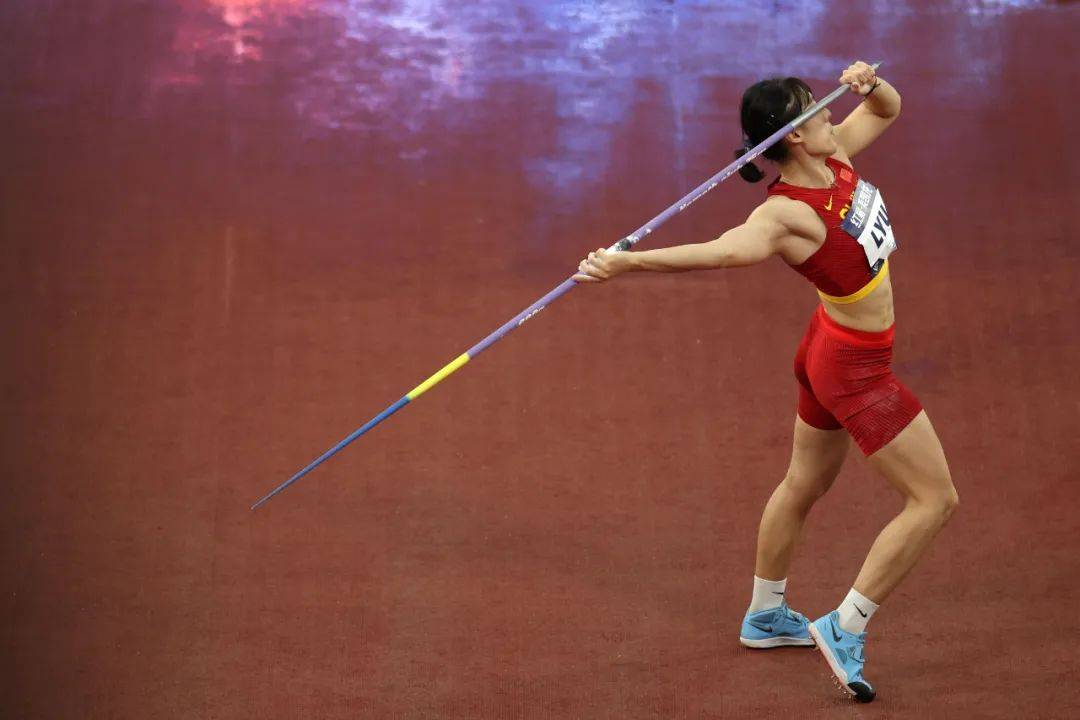 巴黎奥运人物 | 吕会会_决赛_女子_标枪