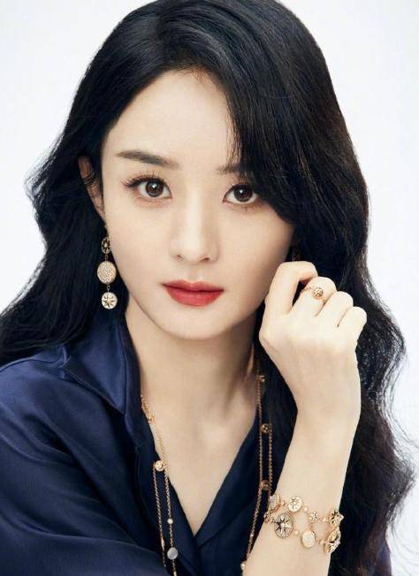 迪奥真的嫌弃过赵丽颖吗?嫌弃的是中国区代言人吧?