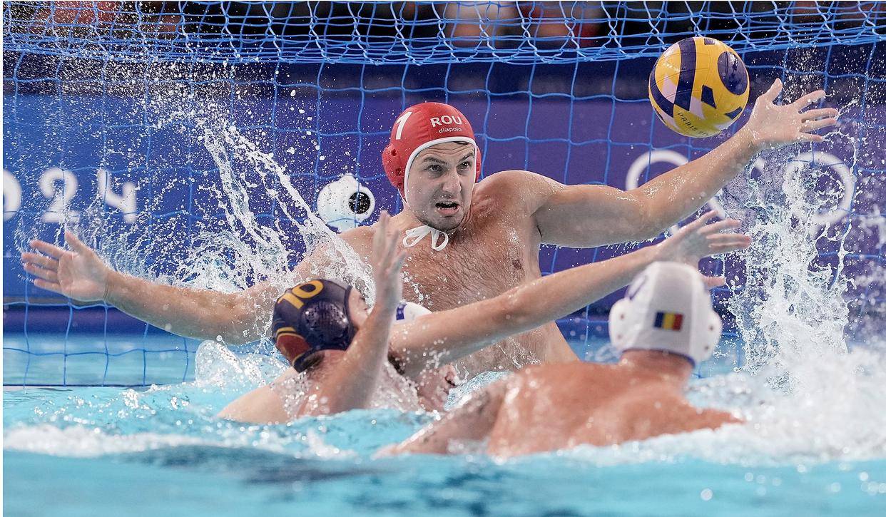 巴黎奥运会丨水球——男子小组赛:罗马尼亚负于黑山